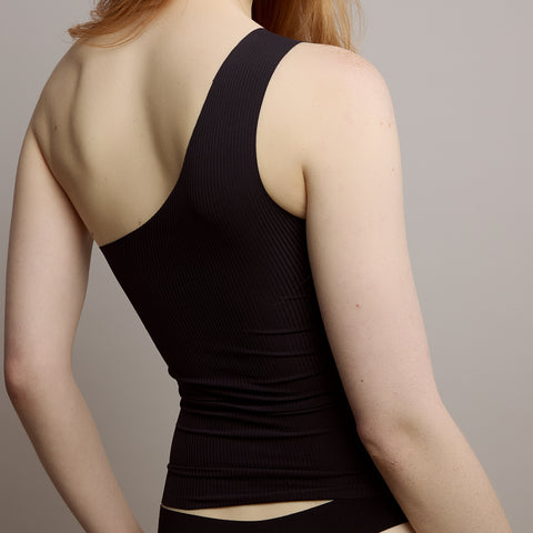 RIBBED ONE SHOULDER TOP